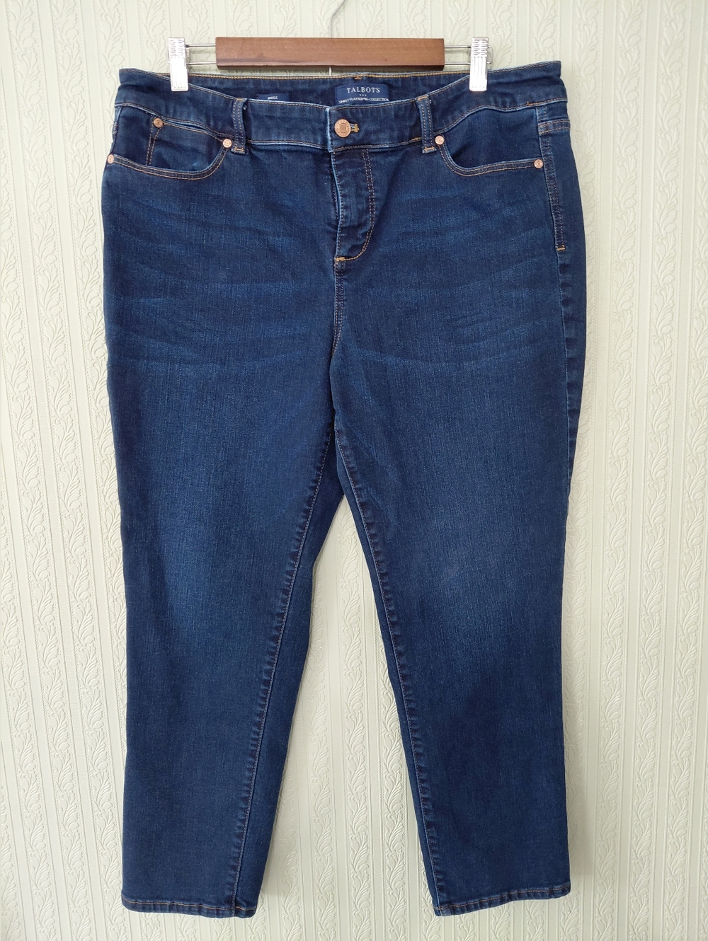 TALBOTS simply Flattering Collection Women's Dark Blue Ankle Jeans 16P